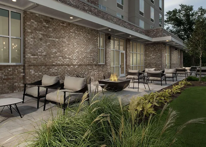 Hilton Garden Inn Pensacola Downtown
