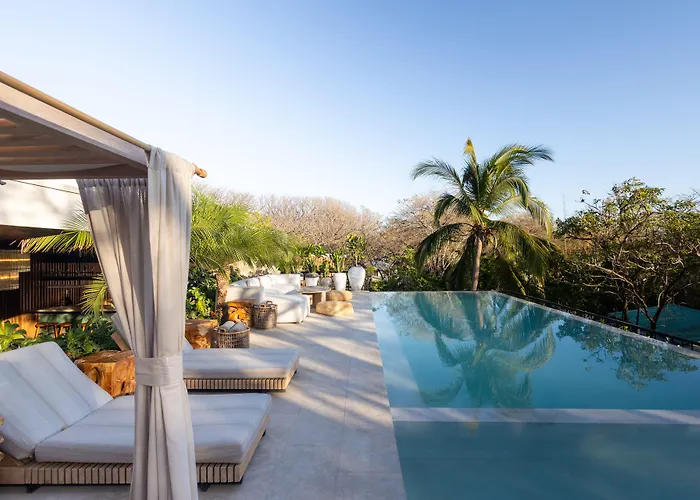 Silvestre Nosara & Residences