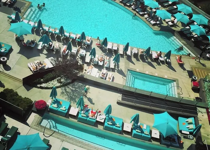 Gorgeous Suite Vdara 22Nd Flr - Pool View - Free Valet