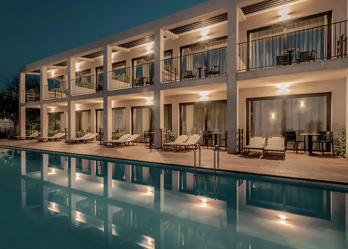New Beach Hotel