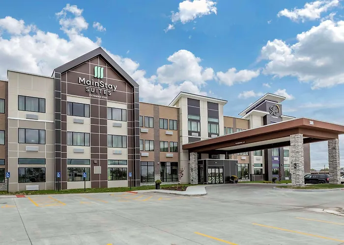 Mainstay Suites Milwaukee-Franklin