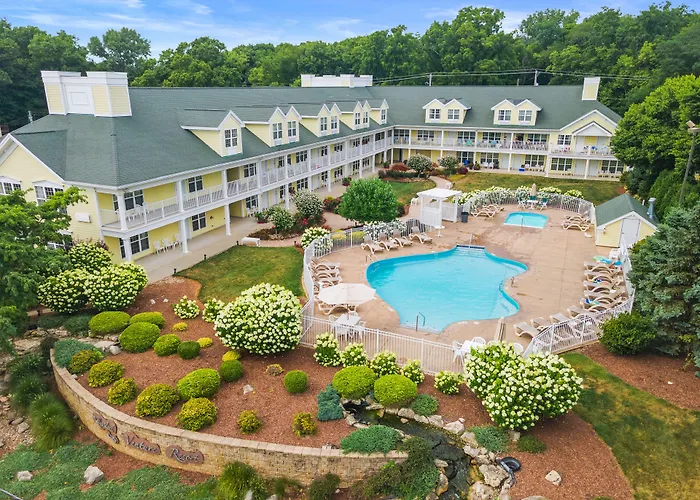 Kelleys Island Venture Resort
