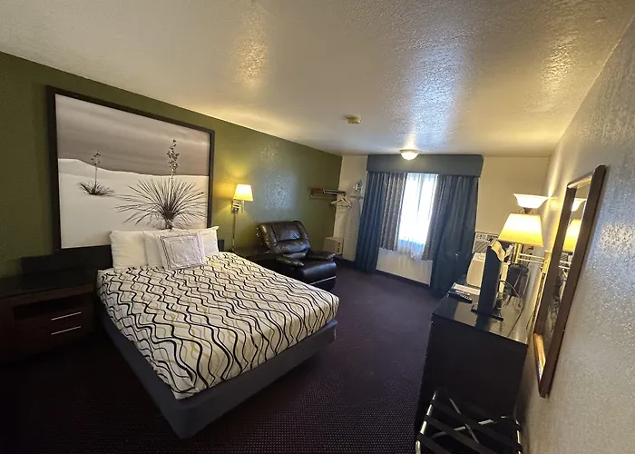 Simple Rewards Inn