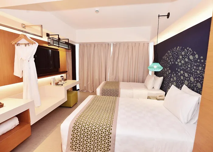 Hue Hotels And Resorts Boracay Managed By Hii