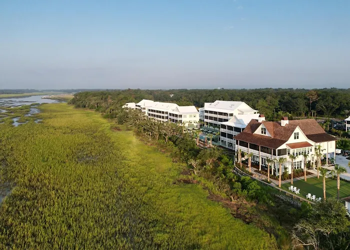 The Dunlin, Auberge Collection