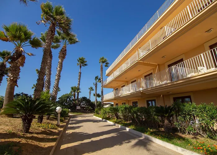 Dioscuri Bay Palace San Leone