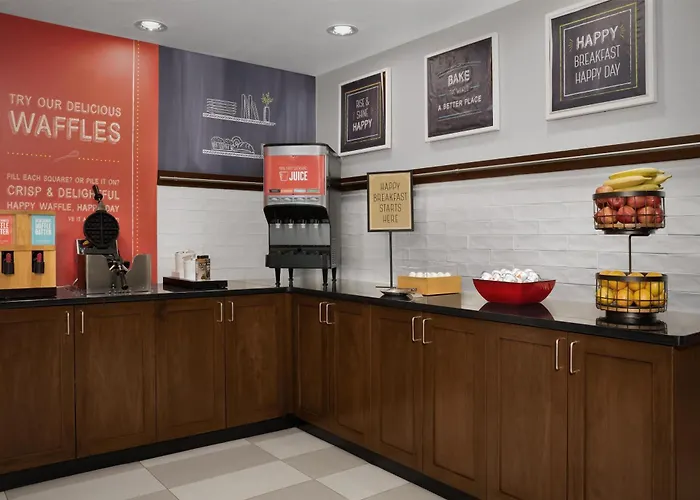 Hampton Inn & Suites Denver Tech Center