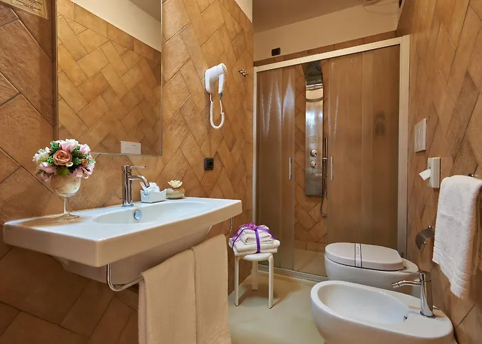 Casanova - Wellness Center La Grotta Etrusca