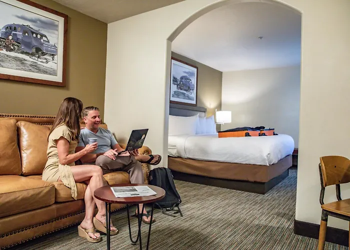 Yellowstone Park Hotel