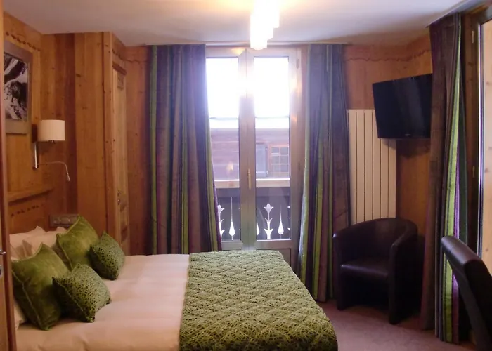 Aiguille Du Midi - Hotel & Restaurant