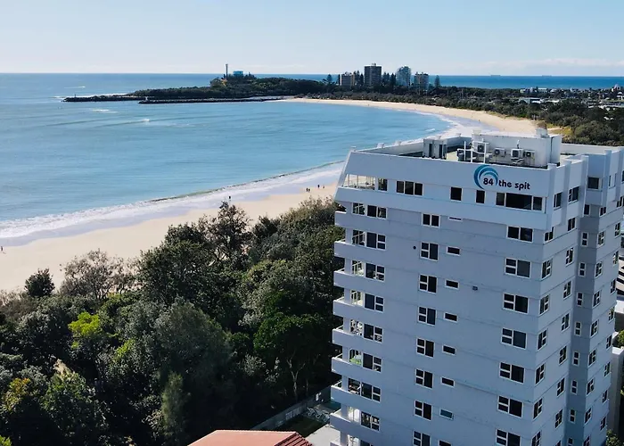 84 The Spit Holiday Apartments