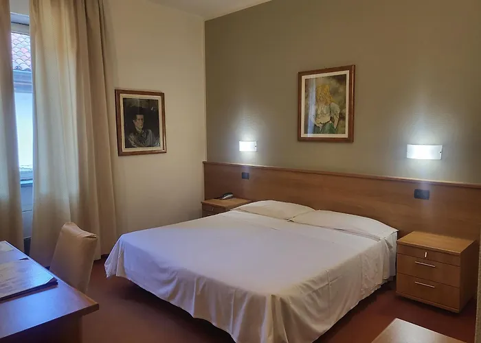 Hotel Lux