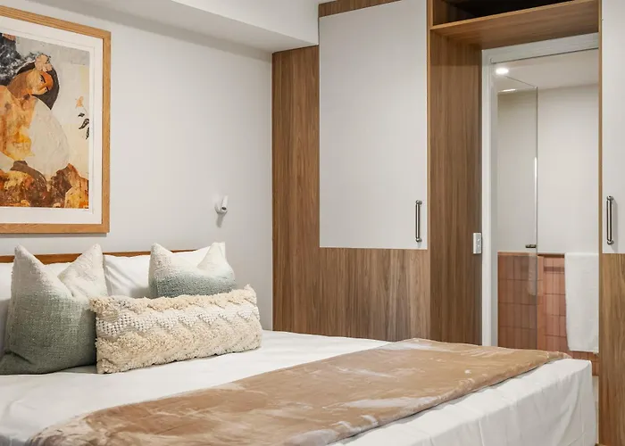 Noosa Outrigger Beach Resort Noosaville