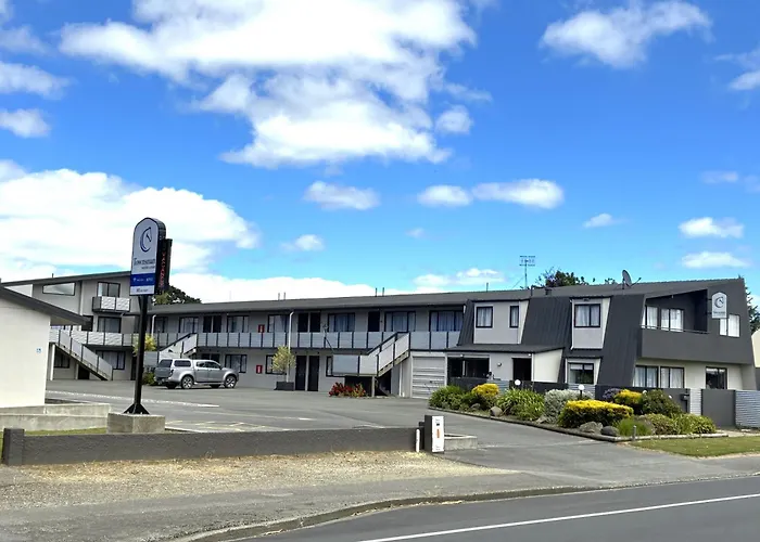Townsman Motor Lodge