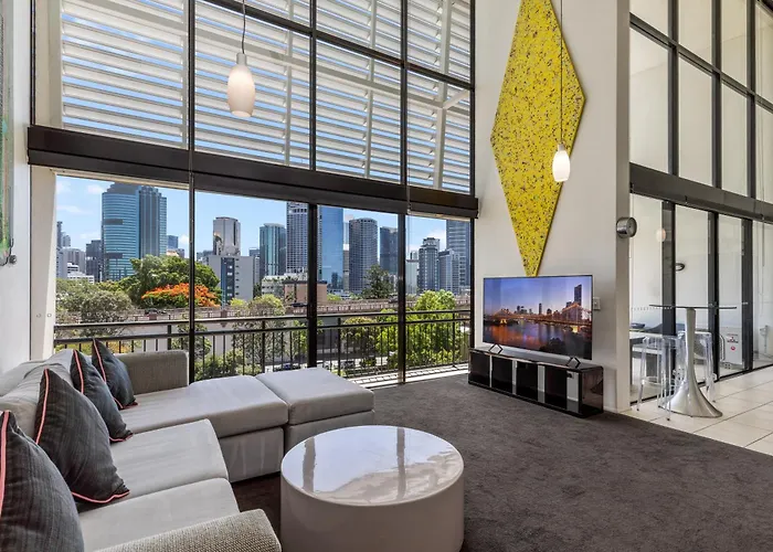 The Docks On Goodwin Aparthotel Brisbane
