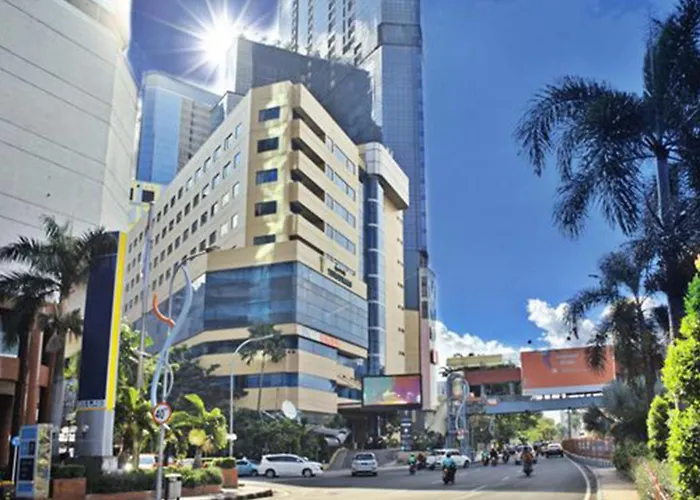 Tunjungan Hotel