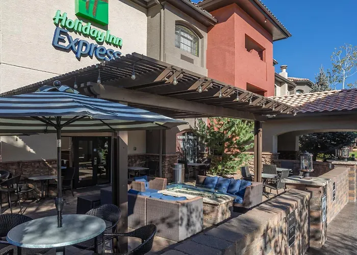 Holiday Inn Express By Ihg