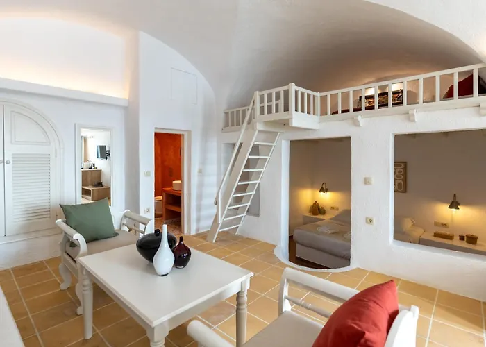 Mardanza Krokos Suites