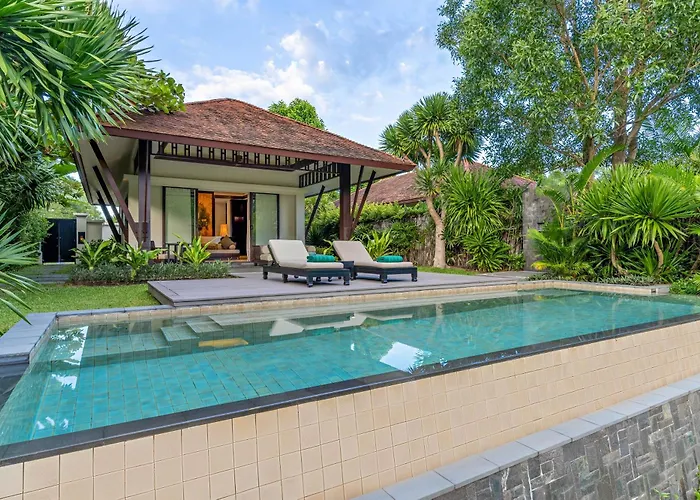 Banyan Tree Lang Co