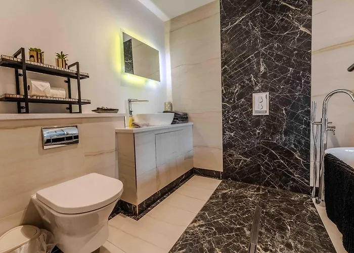 Antrim House Guest Rooms & Suites (Adults Only) Portrush