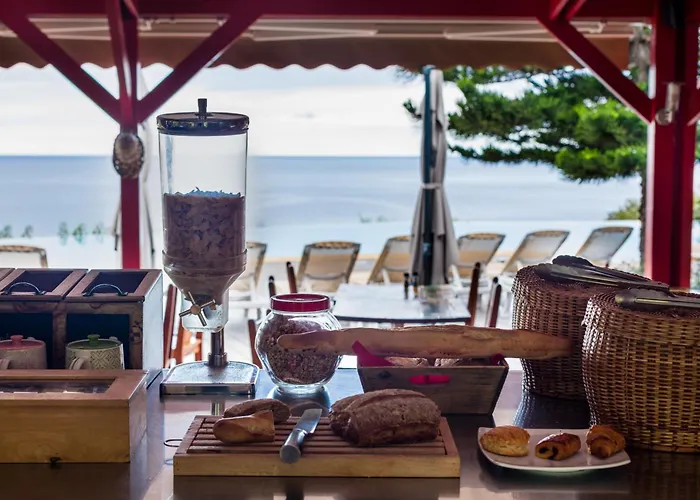 Le Rayon Vert - Hotel & Restaurant Vue Sur Mer Deshaies