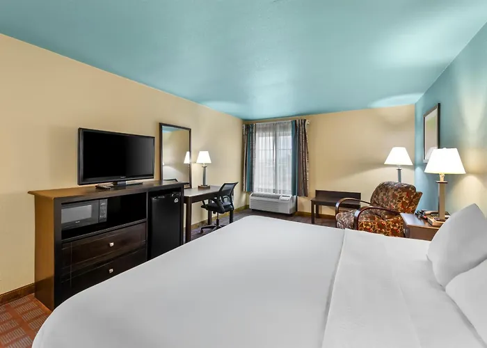 Red Lion Inn & Suites Blue Springs