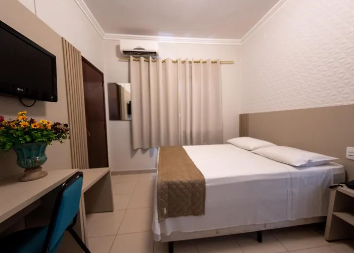Santa Mônica Palace Hotel Corumbá