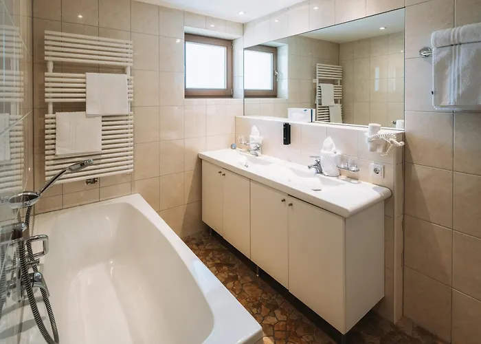 Hotel Garni Alpenjuwel