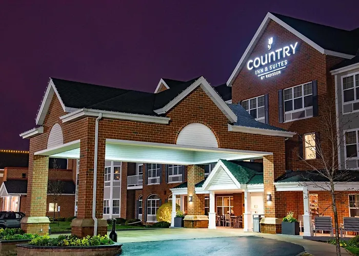 Country Inn & Suites By Radisson, Milwaukee West Brookfield , Wi