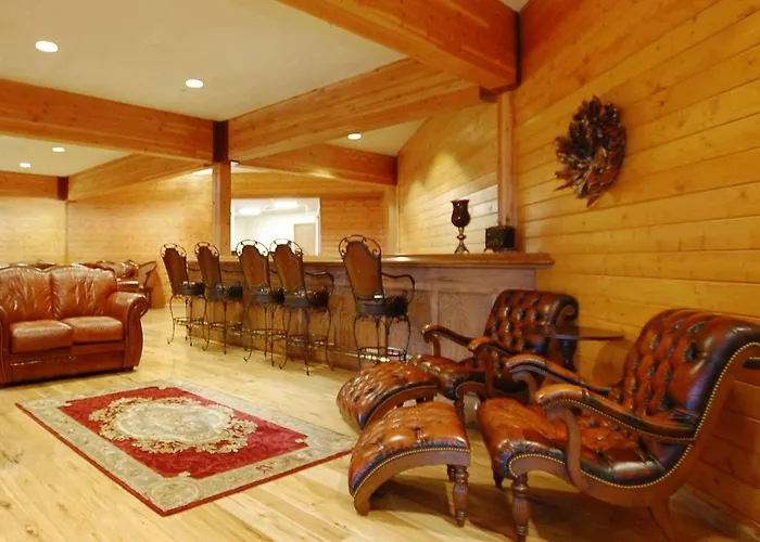 Norfolk Lodge & Suites, An Ascend Collection Hotel