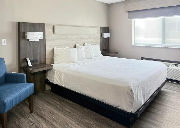 Reston Inn & Suites Spencer
