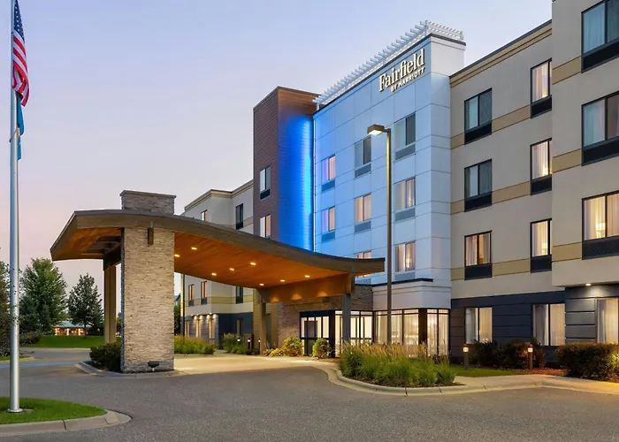 Fairfield Inn & Suites By Marriott St. Paul Northeast
