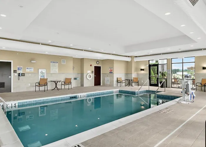 Hampton Inn & Suites Chippewa Falls