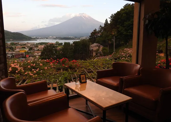 La Vista Fujikawaguchiko Hotel