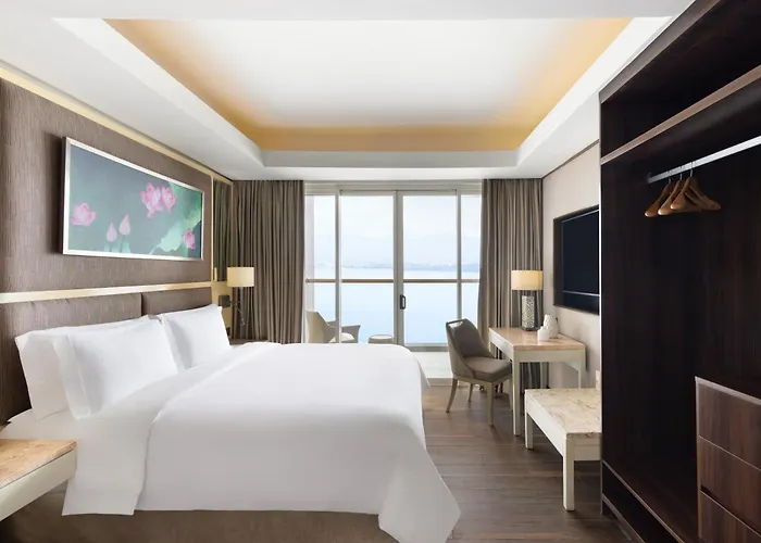 Dusit Thani Mactan Cebu Resort Lapu-Lapu City