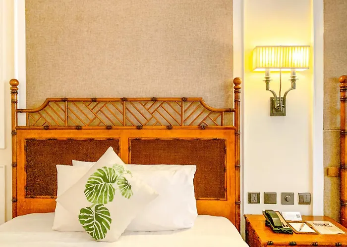 Feliz Hotel Boracay