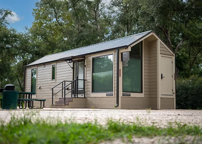 Black Prong Resort