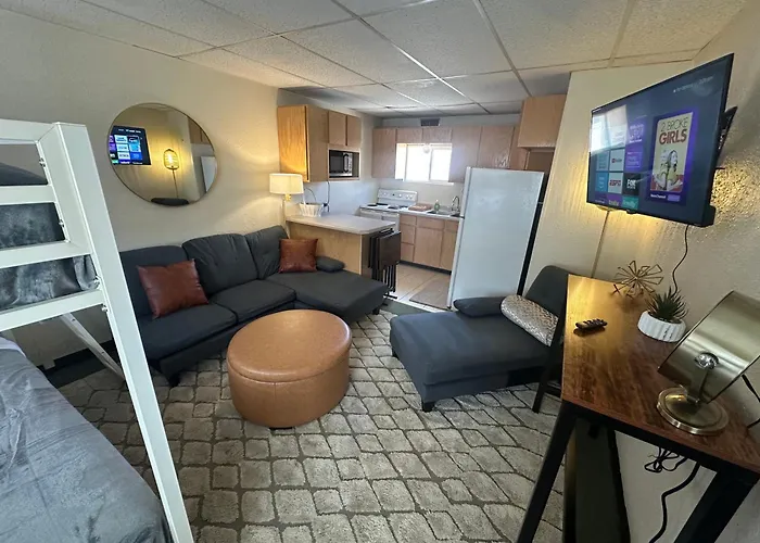 Grand Central Motel