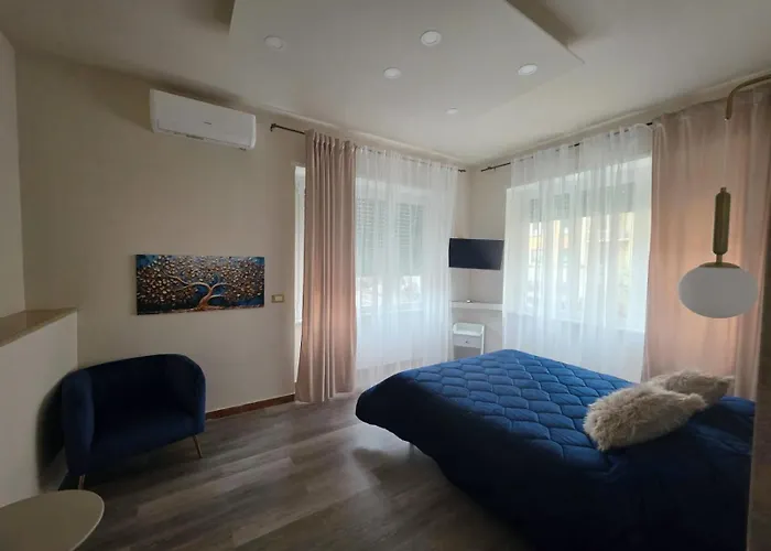 Glint House Prestige