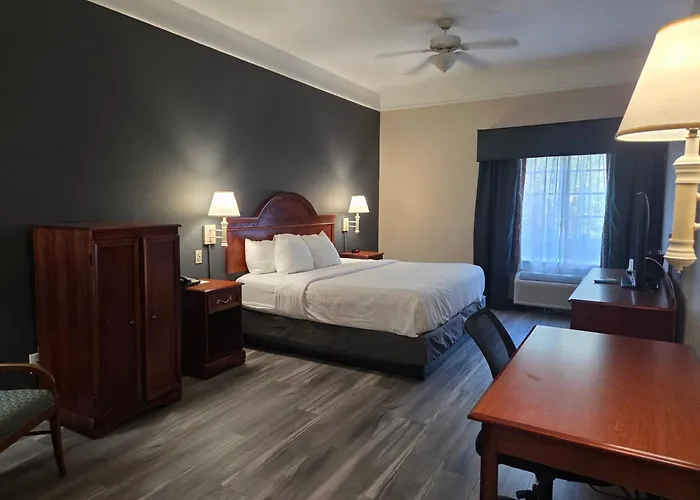 La Quinta Inn And Suites Fort Myers I-75