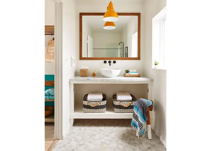 Cambria Beach Lodge