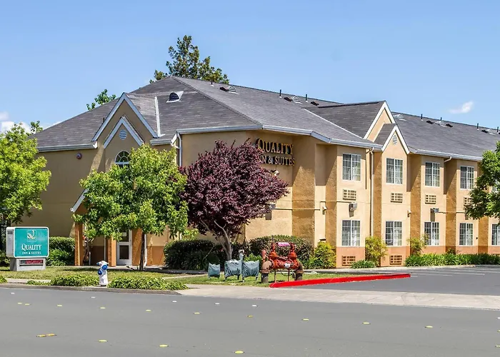 Quality Inn & Suites Santa Rosa South