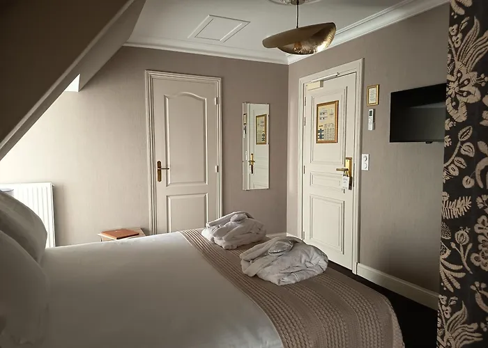 Hôtel Chateau De Sully