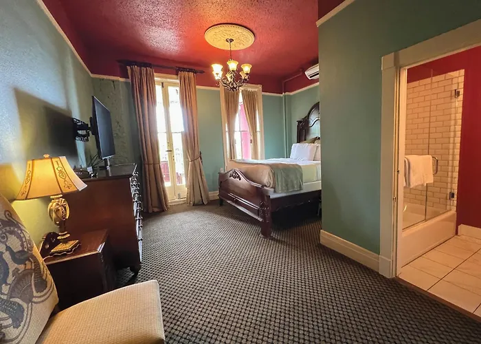 1886 Crescent Hotel And Spa