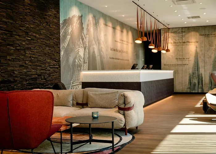 Motel One Koeln-Mediapark