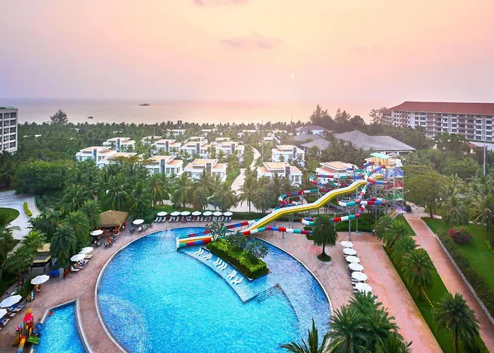 Wyndham Grand Phu Quoc