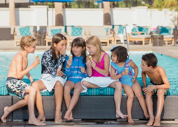 Anaheim Resort Suites