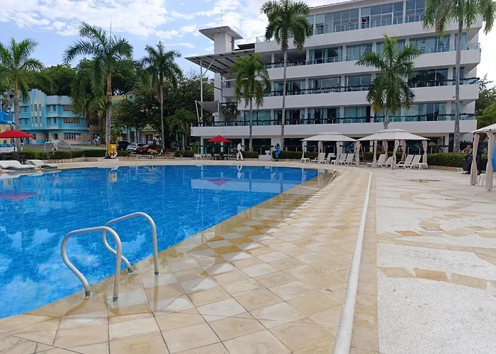 Hotel Paraiso Estudios Ricaurte