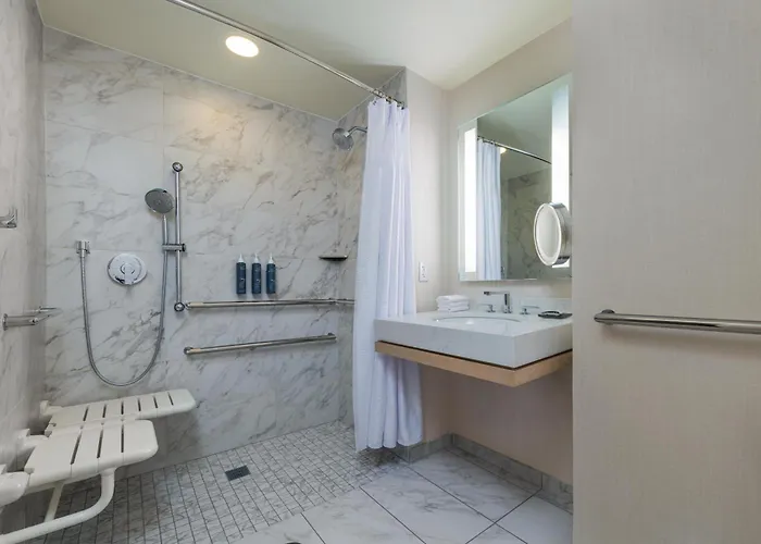 The Westin Jersey City Newport