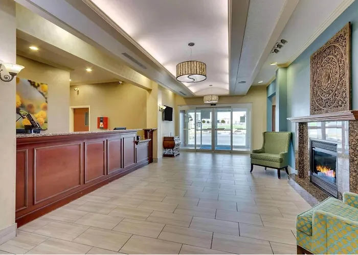Comfort Inn & Suites Waco